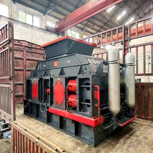 白云石破碎機(jī)_白云石粉碎機(jī),白云石破碎機(jī)價(jià)格,多少錢(qián)一臺(tái)