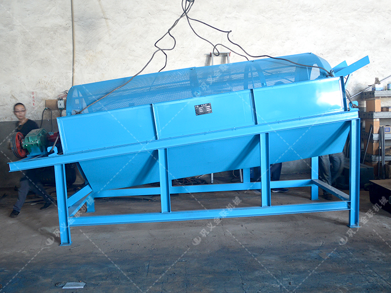 雙級粉碎機生產線發(fā)貨圖片_發(fā)往云南瀾滄_破碎錳礦