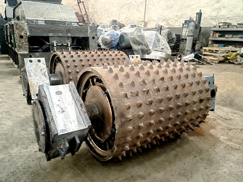 時產(chǎn)100噸齒輥破碎機廠家哪個實力強？