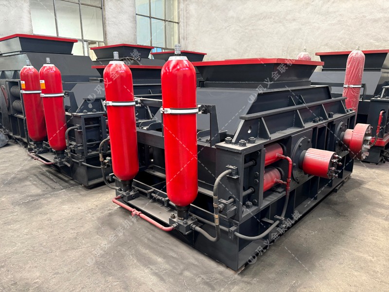 鵝卵石制砂機價格|鵝卵石制沙機設(shè)備|鵝卵石破碎機生產(chǎn)線廠家