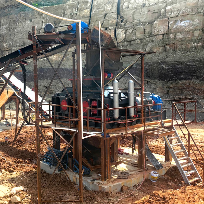 鵝卵石制砂機價格|鵝卵石制沙機設(shè)備|鵝卵石破碎機生產(chǎn)線廠家